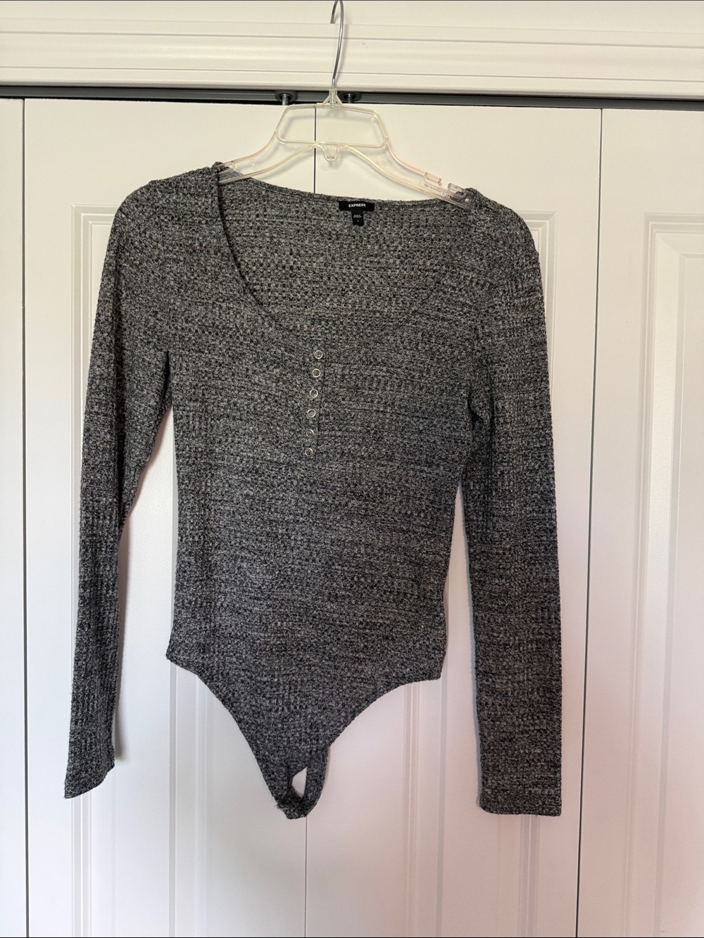 Express Gray Ribbed Long-Sleeve Henley Bodysuit small